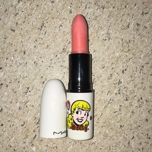 MAC Betty Bright Archie’s Girl Lipstick